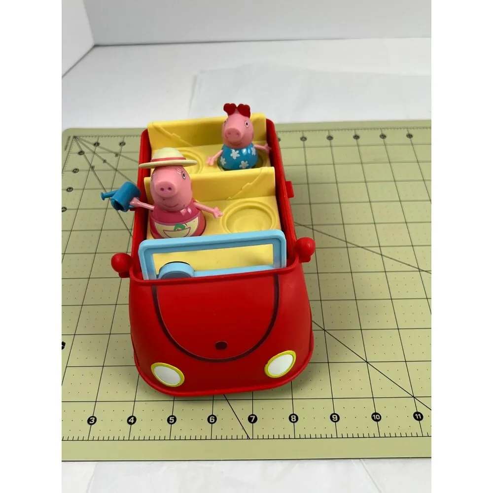 Peppa Pig Family Red Car Musical Talking Convertible Toy Set with Figures Works